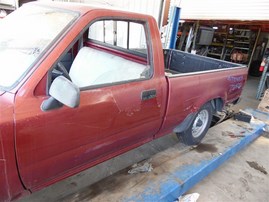 1991 TOYOTA PICK UP BASE RED 2.4 MT 2WD Z21472